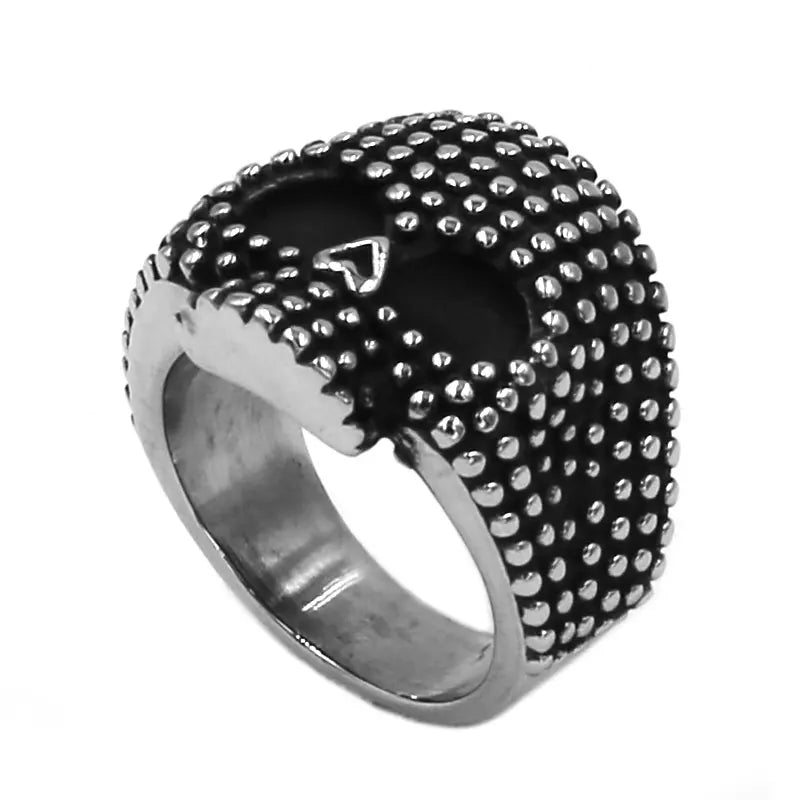 skull ring