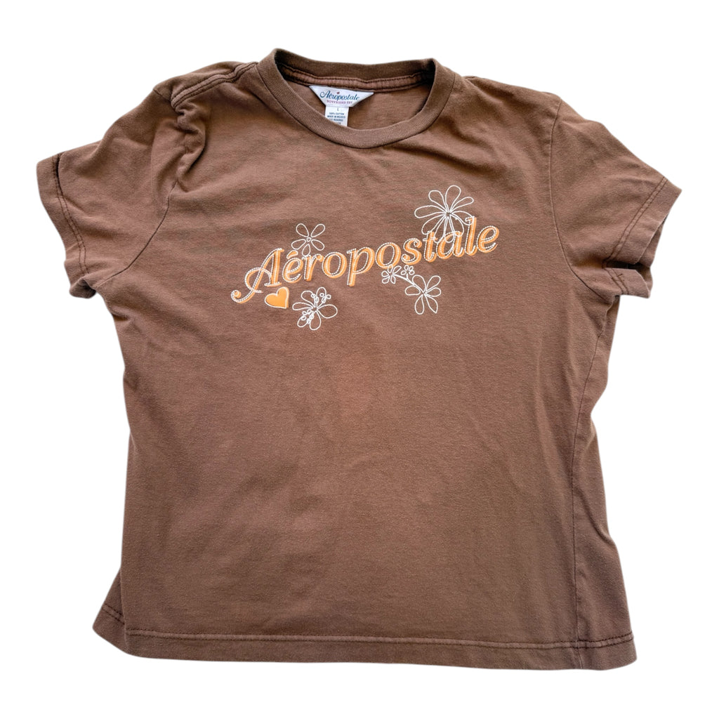 Aeropostale brown boyfriend tee with flower design